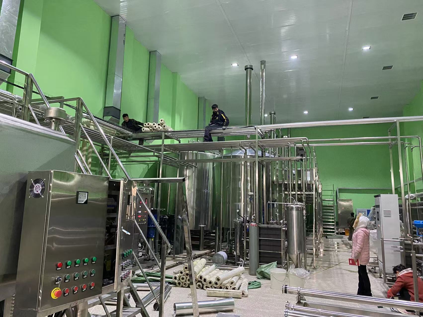 黄竹镇精酿啤酒设备厂—精酿啤酒设备制造：传承工艺与创新科技的交融